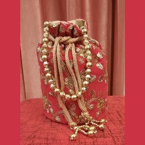 Velvet potli bag